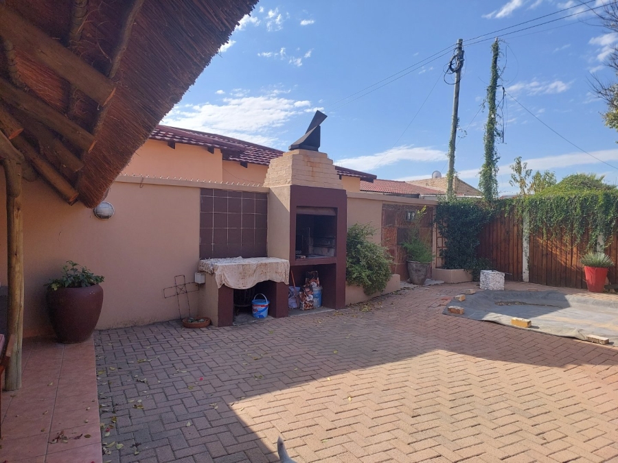 3 Bedroom Property for Sale in Tuinhof Free State